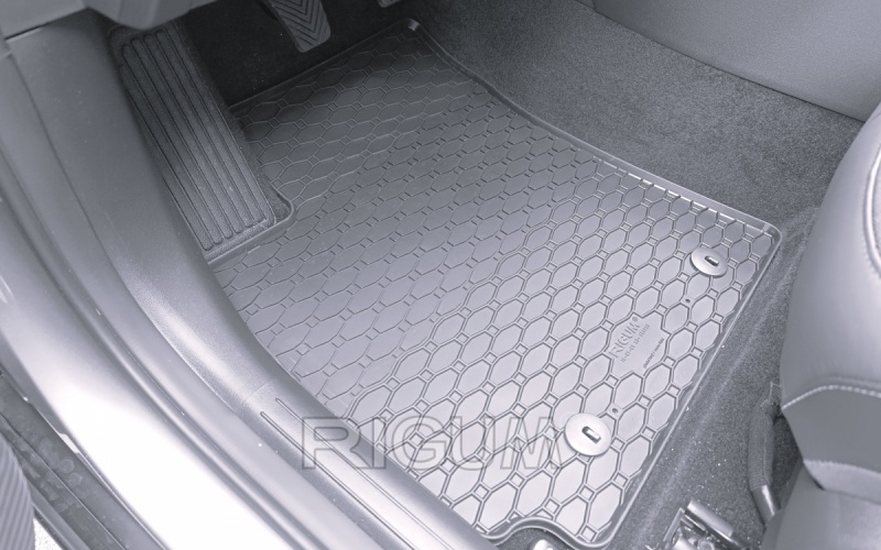 Резиновые коврики подходят для автомобилей HYUNDAI Kona 2023-