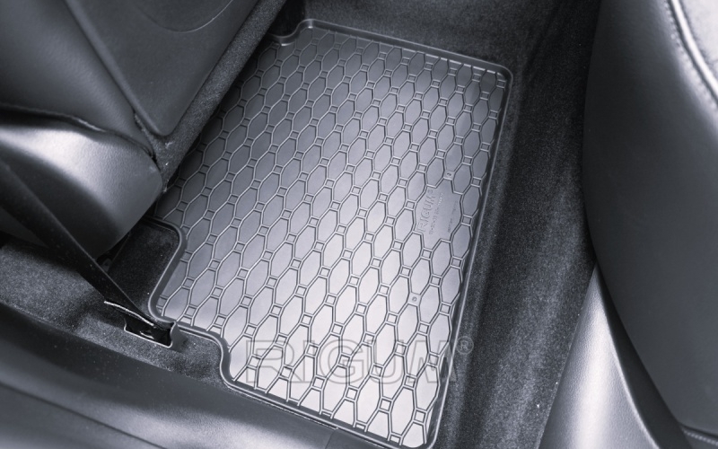 Резиновые коврики подходят для автомобилей HYUNDAI Kona 2023-