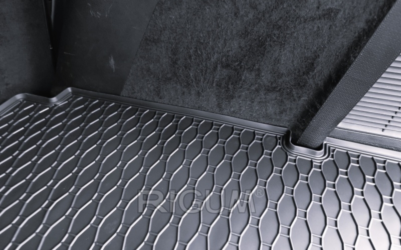 Резиновые коврики подходят для автомобилей FORD Galaxy 5 míst 2015-