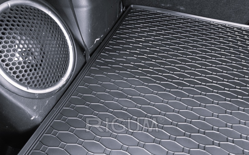 Резиновые коврики подходят для автомобилей MITSUBISHI Outlander 5 мест PHEV 2012-