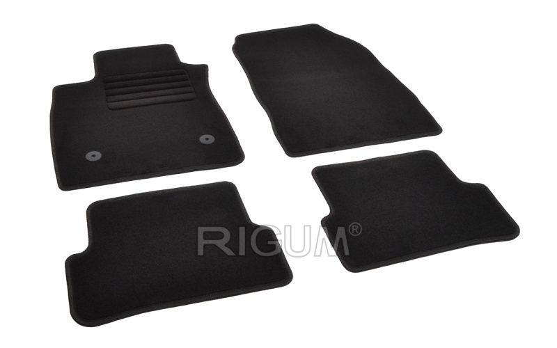 The textile carpets fit to Renault Clio IV 2012-2019