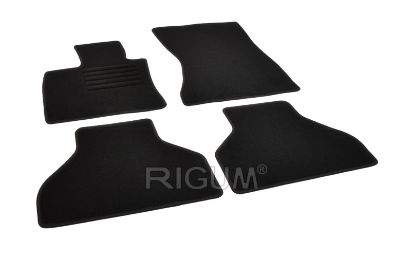 The textile carpets fit to BMW X5 2007-2013