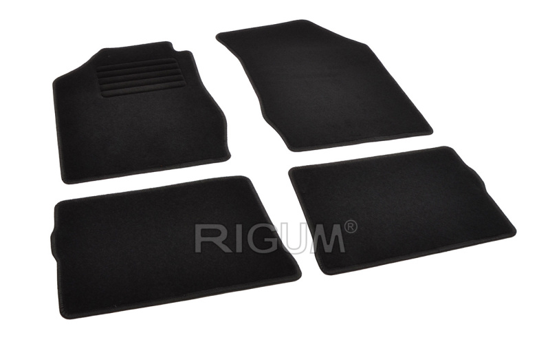 The textile carpets fit to Renault Clio II 1998-2008