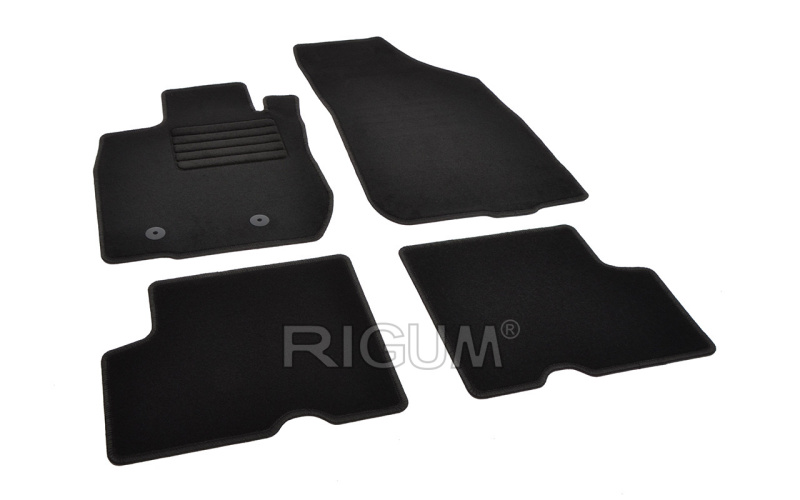 The textile carpets fit to Dacia Duster 4x2 2010-2018