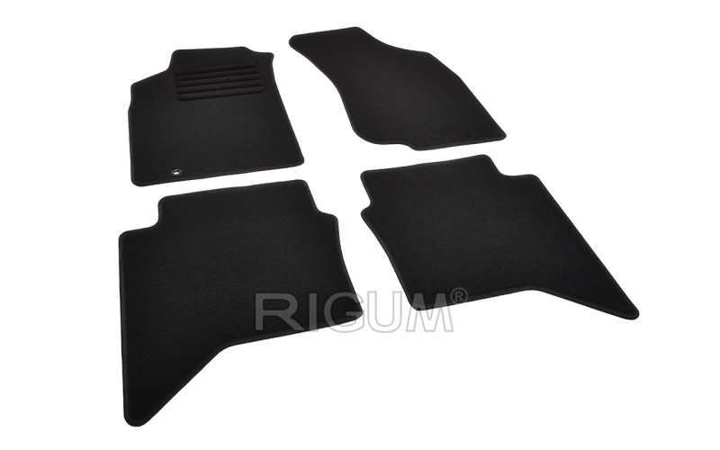 The textile carpets fit to Toyota Hilux 2005-2016 Double, Extra cup